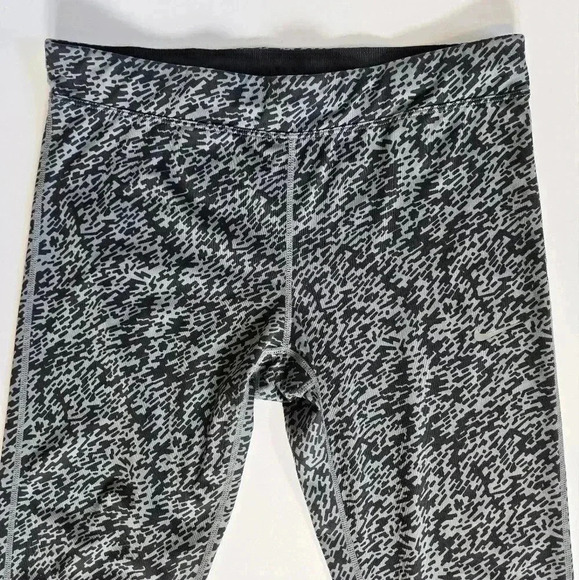 Nike Dri Fit / Athletic Stretch Capri Pants Crop Drawstring Leggings / S… - Picture 2 of 8
